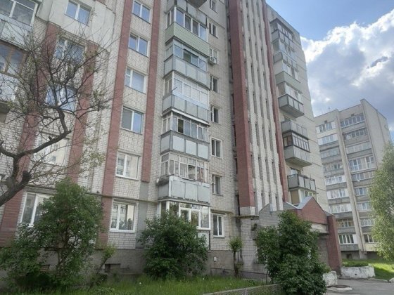 Продам 4-х кімнатну квартиру, ЗАЗ Чернигов