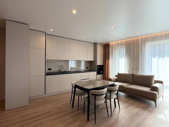 Продаж 2 кімнатної у В4 Ужгород