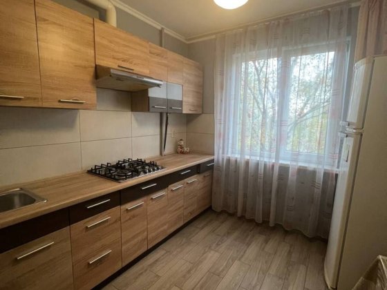 Продаж двокімнатної квартири по вул.Минайська Ужгород