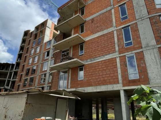 Продається квартира поруч з парком Ужгород