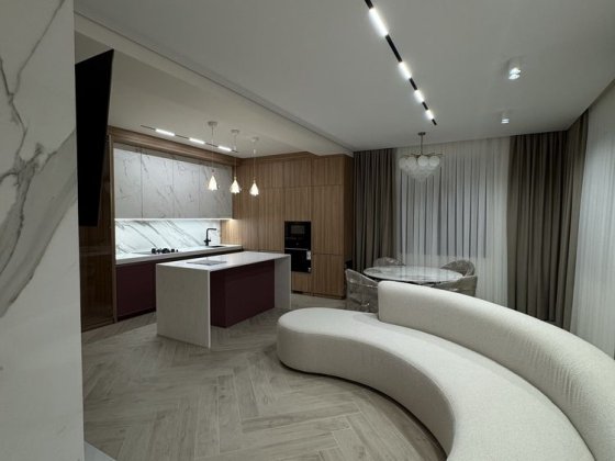 Продаж квартири район Достоєвського Чернівці