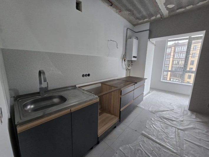 1-кімнатна квартира майже готова до заселення - фото 1