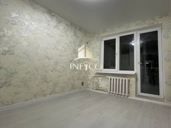 Продаж трикімнатної квартири з новим ремонтом, по вул. П. Дорошенка Черкассы