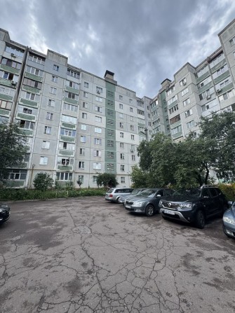 Продаж 2-во кімнатноі квартири ЧН  ЦЕНТРІ - фото 1