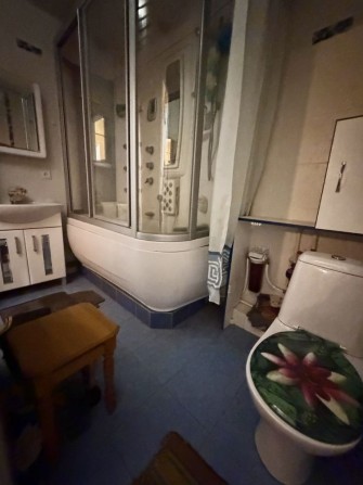 Продается 3-х комнатная квартира в центре - фото 1