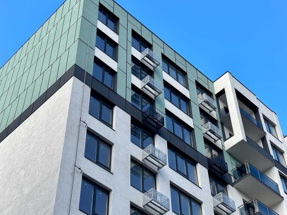 Простора ХОЛОВА ДВОКІМНАТНА квартира в готовому будинку Черновцы