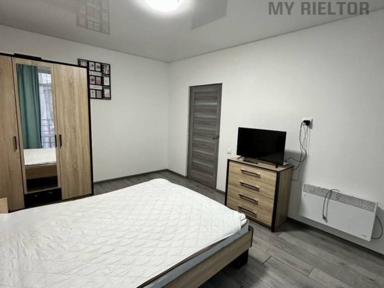 Продаж однокімнатної квартири по вул.Тихого Ужгород