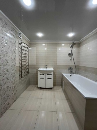 Продаж просторої 3 к. квартири з новим ремонтом. Державні програми - фото 1