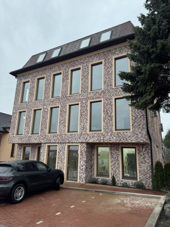 Продаж 2к квартири в клубному будинку Рівненська - фото 1