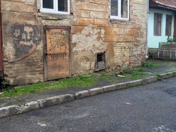 Двохкімнатна квартира 45кв. в центрі міста район вул.боженка Черновцы