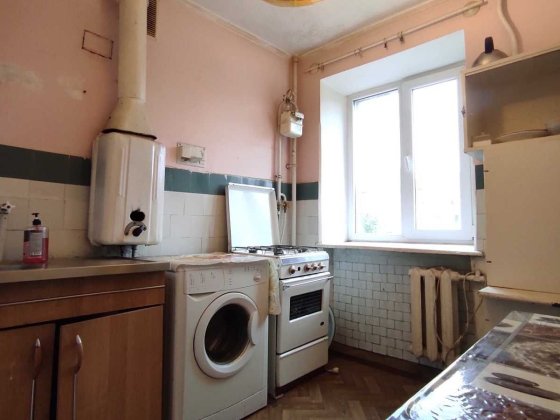 Продам 2 кімнатну квартиру на Проспекті Космонавтів 9985 Винница