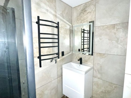 Продам 2к квартиру на Вишенці з новим ремонтом Винница