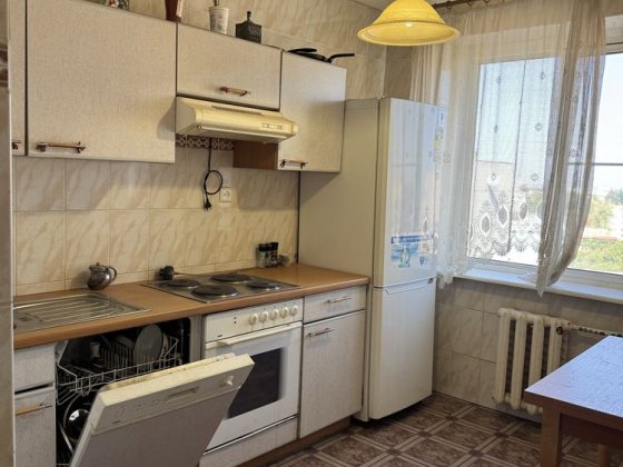 Продам 3-х кімнатну в районі ринку Урожай. Вінниця