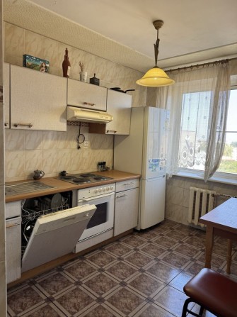 Продам 3-х кімнатну в районі ринку Урожай. - фото 1