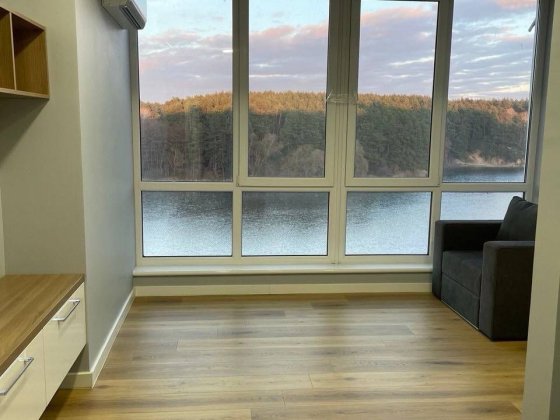 Продам 2-х кім.кв.вул. Стрілецька 94 Чернигов