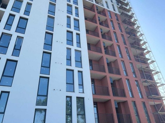 Продаж просторої квартири в ЖК Зоряний Ужгород