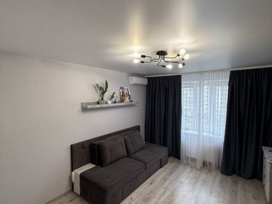 Продаж 1- но кімнатної квартири в Новобудові, вул.Незалежності ,15 Чернігів