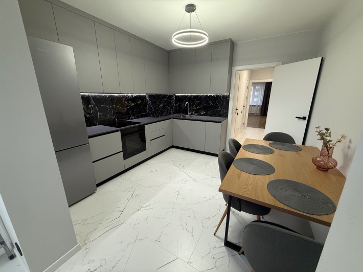 Продаж 3к квартири  93,6м2 ЖК Navigator 2  Коноплянская 22 Оболонь - фото 1