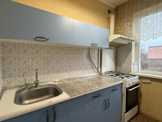 45м2 Ремзавод Продам 2 ком квартиру Чернигов