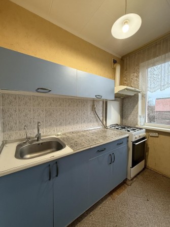 45м2 Ремзавод Продам 2 ком квартиру - фото 1