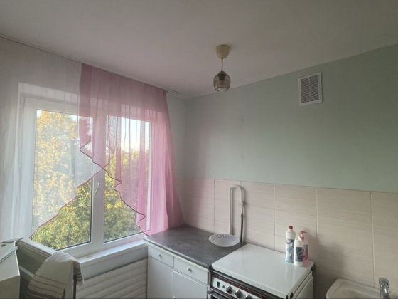 Продам двух комнатную квартиру ул. Космонавтов Чернігів