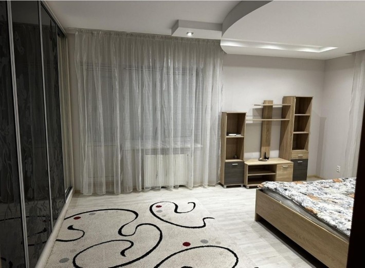 Продається 3-х кімн кв-ра з гаражем у " новому" р-ні м. Ужгород - фото 1