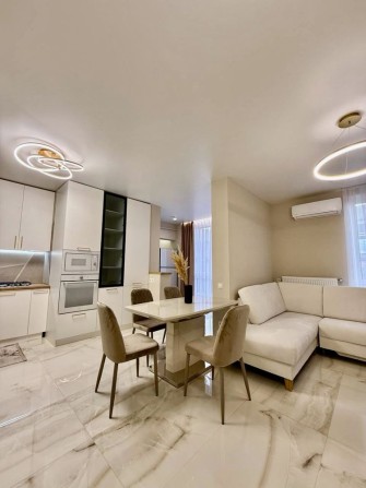 Продам VIP-пентхаус в елітній новобудові - фото 1