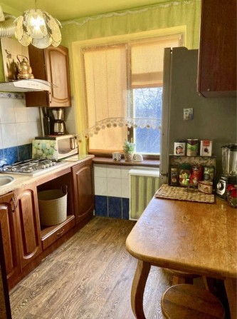 Продам квартиру 4 кімнати . Р-н Вишенька . - фото 1