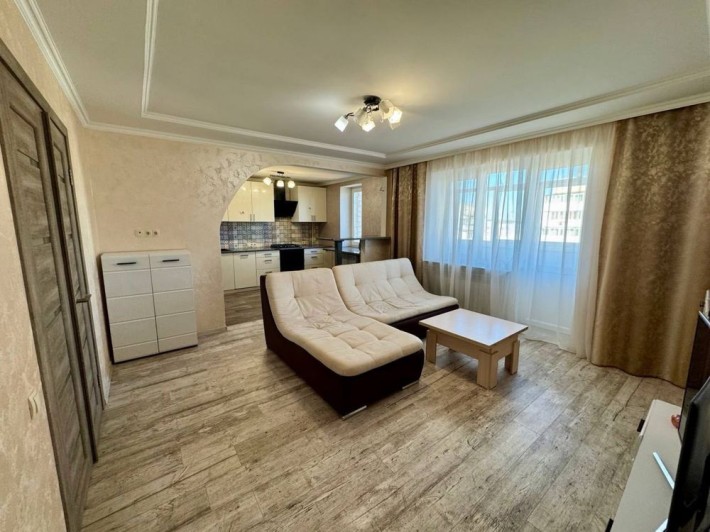 Продаж 4к кв Словʼянка цегла держ. програми - фото 1