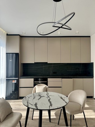 Продаж квартири / ЖК Квадрат - фото 1