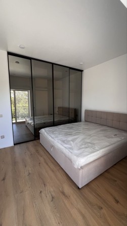 Продаж 2-х кімнатної квартири з ремонтом - фото 1