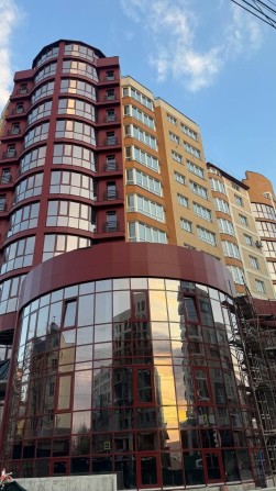 Простора 2 кімнатна квартира НОВОБУДОВА з власною терасою. Р-н Майдан - фото 1