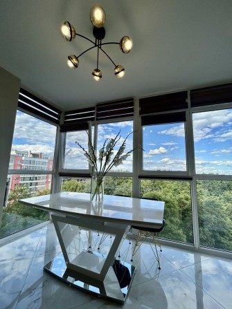 Продам 3х кімнатну новобудову з ремонтом біля ТЦ «Майдан». - фото 1