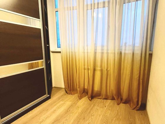 Без комісії! Продається сучасна евродвушка! Петра Калнишевського вул 7 Киев