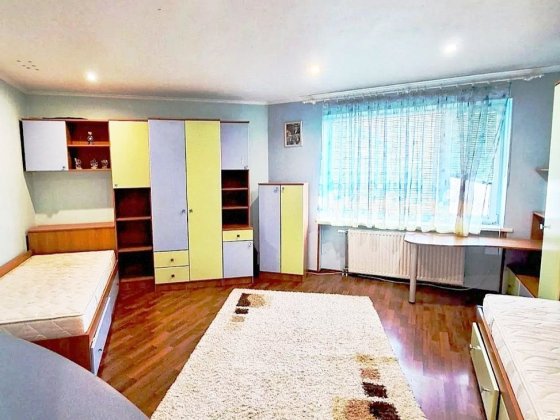 3-кімнатна. вул. Капушанська (Перемоги) 132 БЕЗ КОМІСІЇ Ужгород