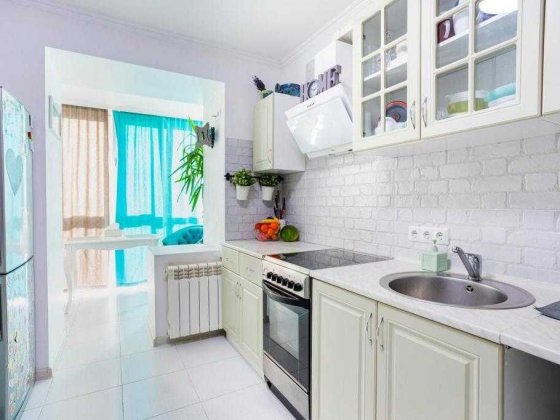 Лівобережна Шептицького Луначарського 3б Микільсько-Слобідська Київ