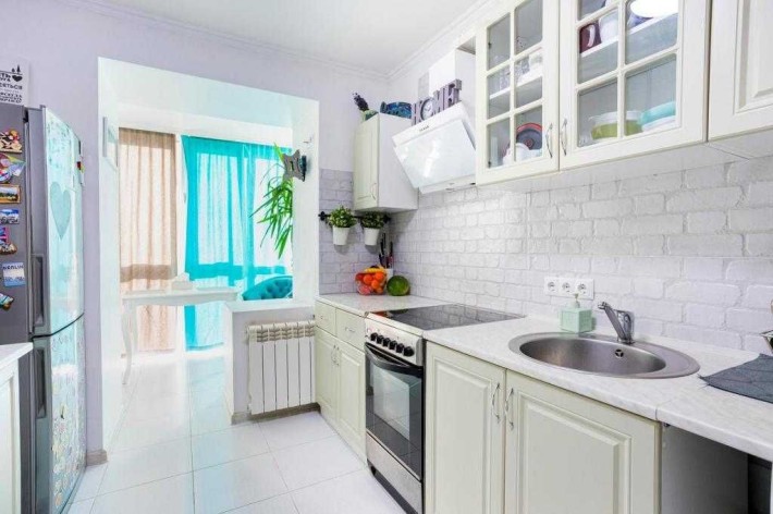 Лівобережна Шептицького Луначарського 3б Микільсько-Слобідська - фото 1