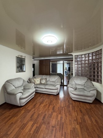 Продаж 2- во кімнатної квартири в центрі міста - фото 1