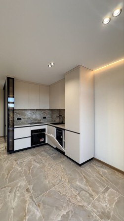 Продається 1,5 кімнатна квартира з виглядом на Парк Боздош - фото 1