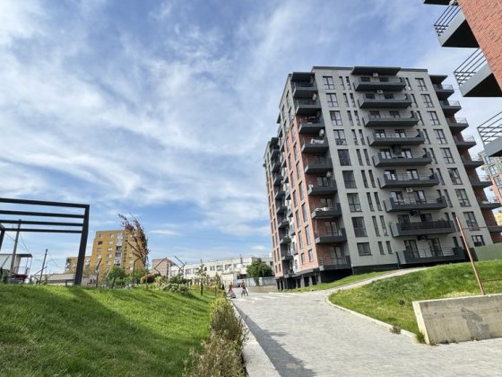 Продається 1-кімнатна квартира в ЖК West Towers Ужгород