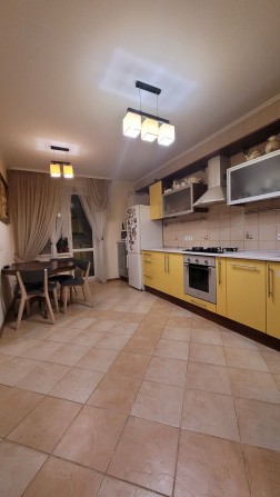 Продаю 3к квартиру на Поділлі - фото 1