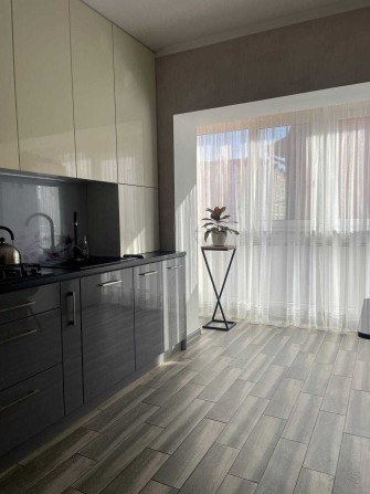 Квартира з АГВ, ремонтом, паркомісцем - фото 1