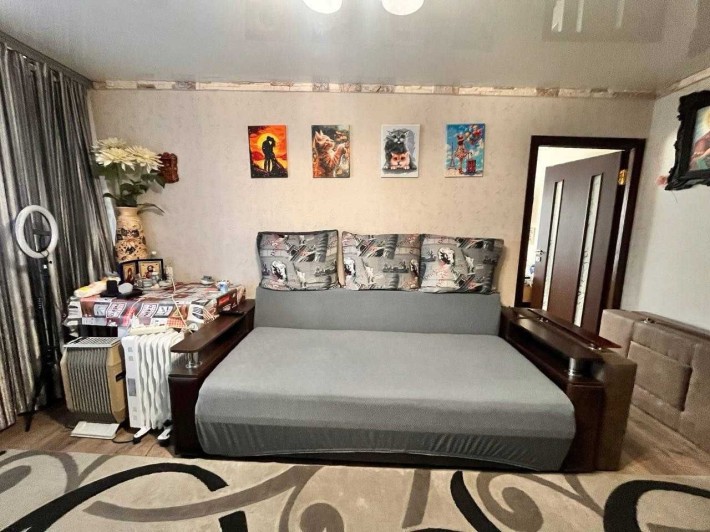 продати  3 к. квартиру - фото 1