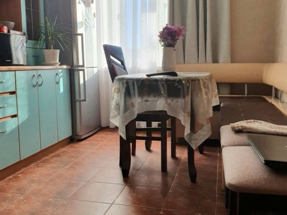 Продам квартиту вул. Льотна біля магазину Квартал Чернігів