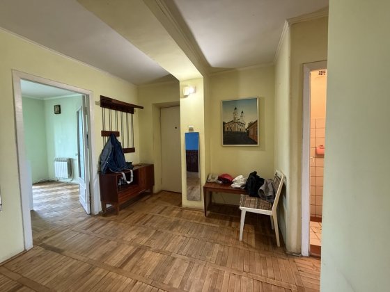 Продаж 3-кімнатної квартири  в Ужгороді Ужгород
