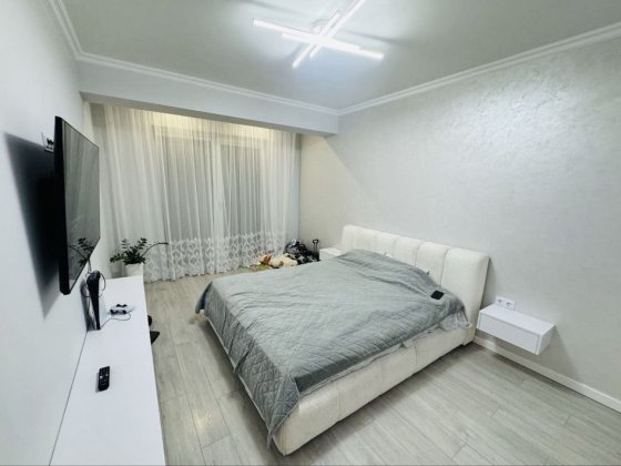 Двокімнатна на другому поверсі в новобудові Ужгород