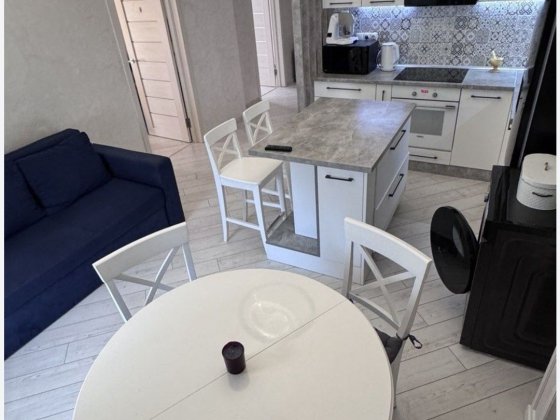 Продається 2 кімн. Кв. Вул. Гвардійська Ужгород