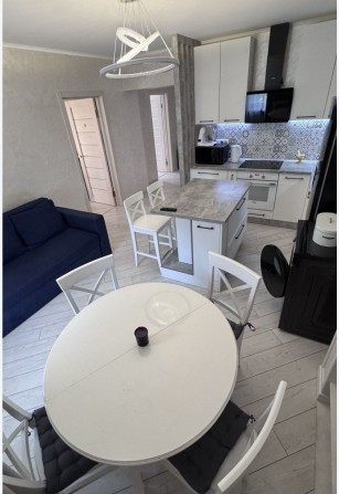 Продається 2 кімн. Кв. Вул. Гвардійська - фото 1