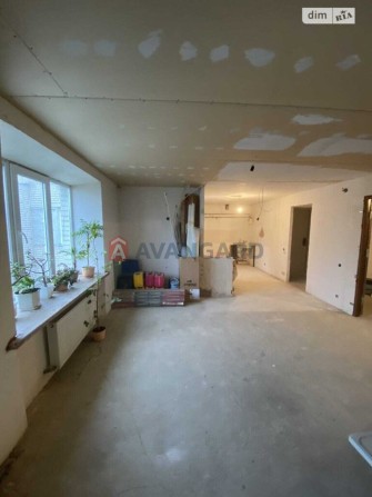 Продається нова чотири кімнатна квартира - фото 1