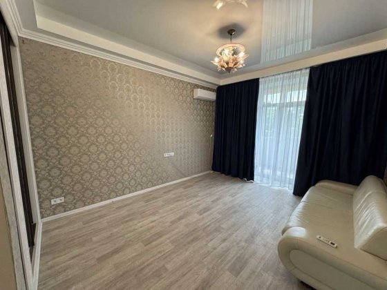 Продам 2 кiм квартиру центр евроремонт Дніпро